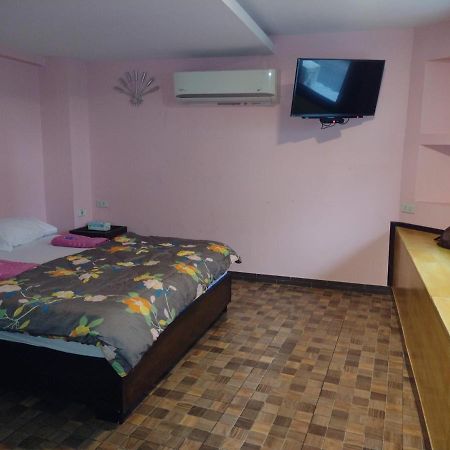Friendly Hostel - DMK Airport Bangkok Exterior photo